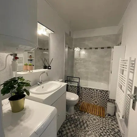 Au Coeur De La Station De Super-besse Apartament